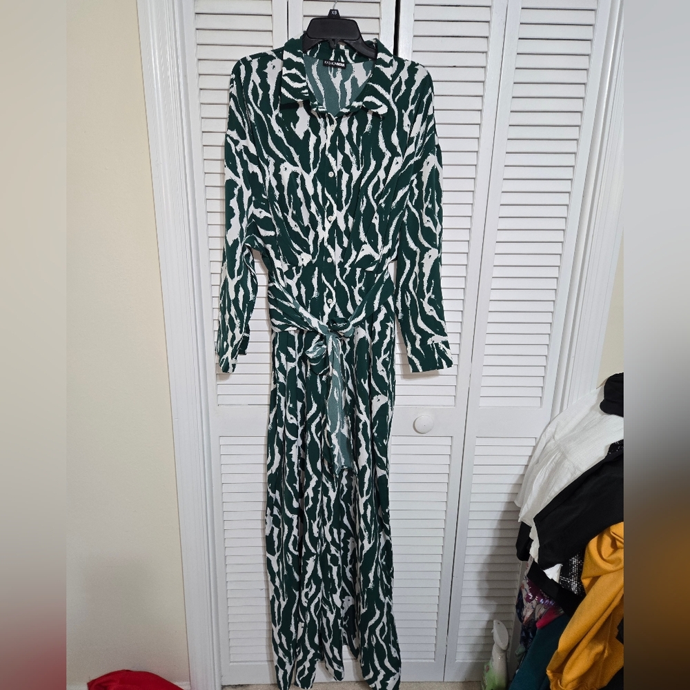 Fashion Nova Women's 2X Safari Vibes Jumpsuit - Picture 2 of 14